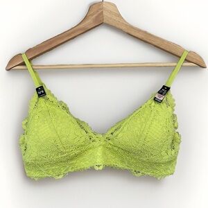 ETAM Bra No. 8 - Triangle Bralette 40B NWT Limited edition color